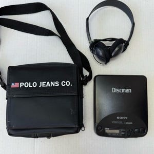 Vintage Sony Discman D-121 CD Player Mega Bass w/ Polo Jeans Case Bag & Headphones image 1