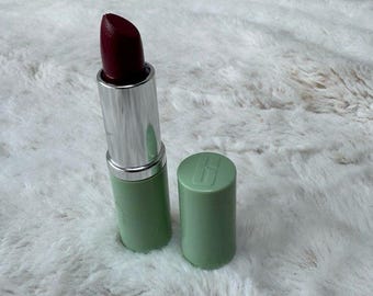 Cinique A Different Grape Dramatically Different Lipstick New No Box Green Tube