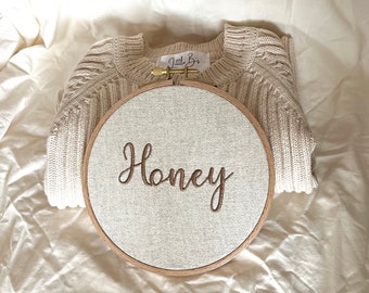 Winnie the Pooh nursery embroidered hoop, sentimental baby gift, baby name embroidery hoop, embroidered nursery decoration, honey nursery