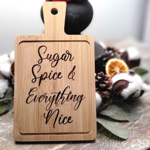 Mini tagliere in bambù per salumi: decorazione da cucina incisa