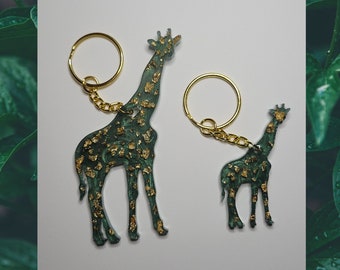 Giraffe Keychain, Green, keychain, resin keychain, animal keychain