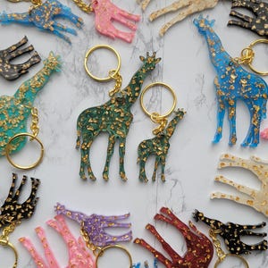 Giraffe Schlüsselanhänger, Keychain, Harz Schlüsselanhänger, Tier Schlüsselanhänger, kleines Geschenk