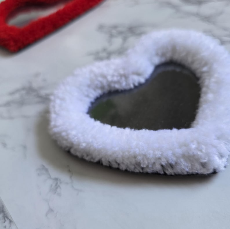 Picture Frame: Red Heart Shape, Personalized Photo Frame image 7
