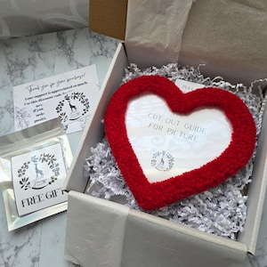 Picture Frame: Red Heart Shape, Personalized Photo Frame image 1