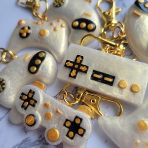 Gamer Keychain, Gamer, White, Controller, small gifts