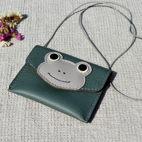 Leather neck pouch, Chest wallet children, Breast pouch children, Leather wallet children, Coin purse, Handmade leather wallet