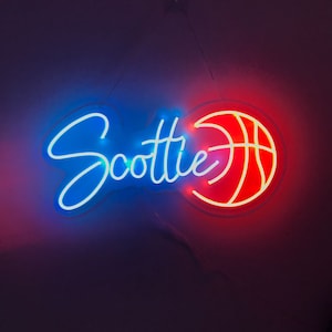 Adolescente regalos letrero de neón de baloncesto, nombre de neón Signo niño regalo niño baloncesto personalizado, sobre la pared de la cama decoración regalos de baloncesto para niño