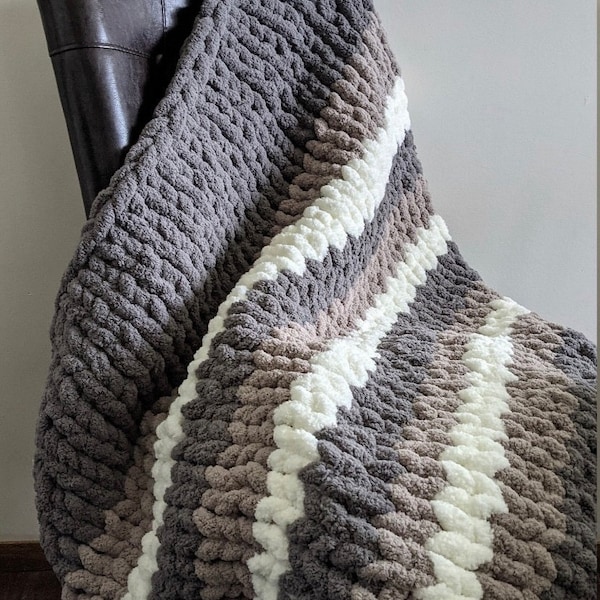 Chunky Knit Blanket, Fall, Chenille yarn, holiday gift, house warming, throw blanket, baby shower, boho decor