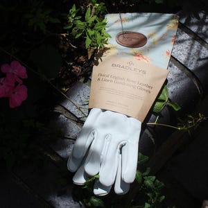 Floral Design English Leather & Linen Gardening Gloves image 6