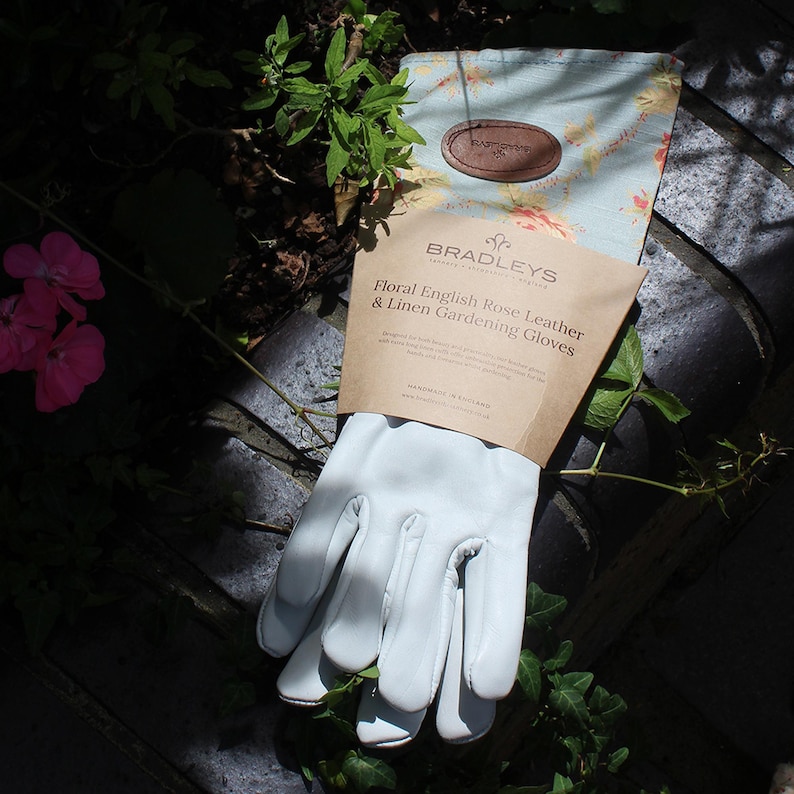 Floral Design English Leather & Linen Gardening Gloves image 6