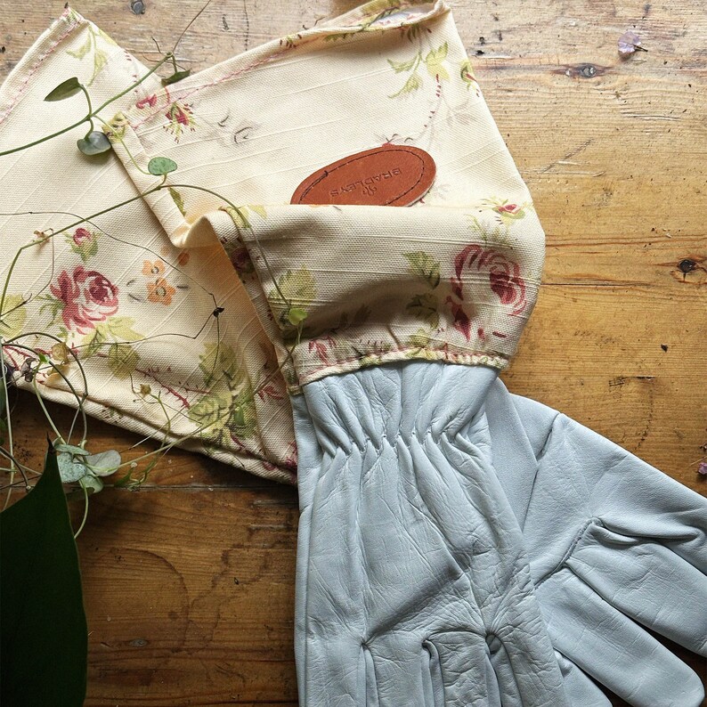 Floral Design English Leather & Linen Gardening Gloves image 12