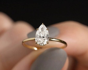 Pear Cut CZ Diamond Halo Engagement Ring - 925 Sterling Silver