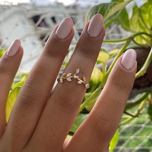 Leaf Marquise Diamond Ring, 14k Yellow Solid Gold Vine Wedding Ring, Diamond Gold Flower Stacking Ring,Marquise Cut CZ Ring,Gold Floral Ring