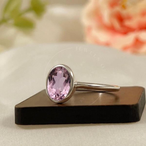 Handmade Morganite Ring, Solid Silver, Minimalist Oval Solitaire Ring, Wedding Ring, Engagement Ring, Valentine Gift, Promise Dainty Ring