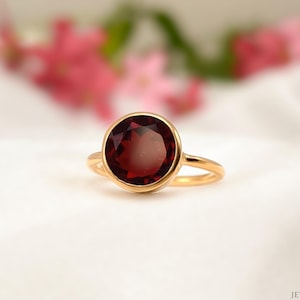 Round Garnet Ring Solid 925 Silver 14k Gold Vermeil Handmade, Bezel Set 10mm Garnet Solitaire Ring, January Birthstone, Women Everyday Ring,