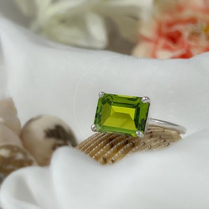 Peridot Statement Ring, 925 Sterling Silver 14k Gold Vermeil Natural Peridot Octagon Ring, Sideway Modern Handmade Women Ring,Rectangle Ring
