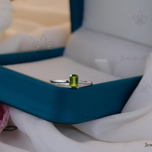 Peridot Ring, Dainty High Prong Solitaire Ring,4 x 6 Baguette Peridot, 925 Silver 14k Gold Vermeil, Minimal Stacking Ring, August Birthstone