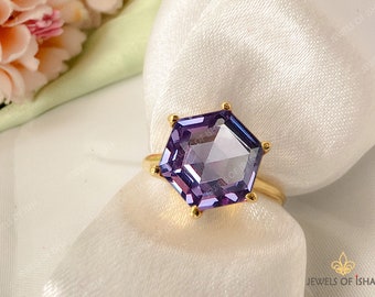 Alexandrite Hexagon 10 mm Ring, 18k Gold or Silver Solid Handmade, Wedding Solitaire Ring, Color Change Stone, Women Gift Ring Cocktail Ring