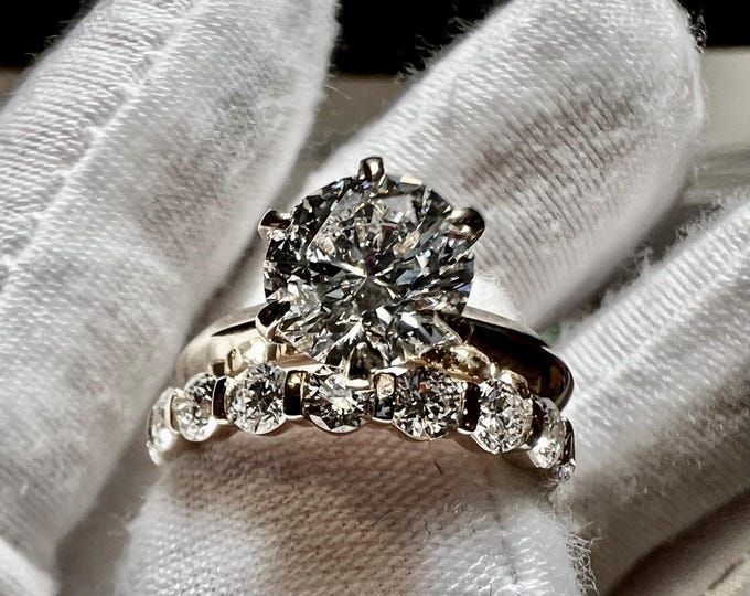 Certified 2CT Round Brilliant Cut F VVS2 ID 2EX  Lab Grown Diamond Knife Edge Bridal Set