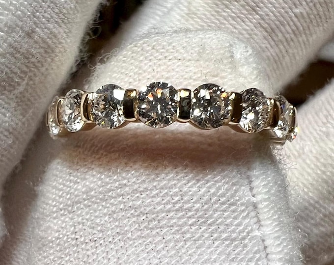 10K 14K Gold Round Brilliant Cut G VVS1 Lab Grown Diamond Half Eternity Ring