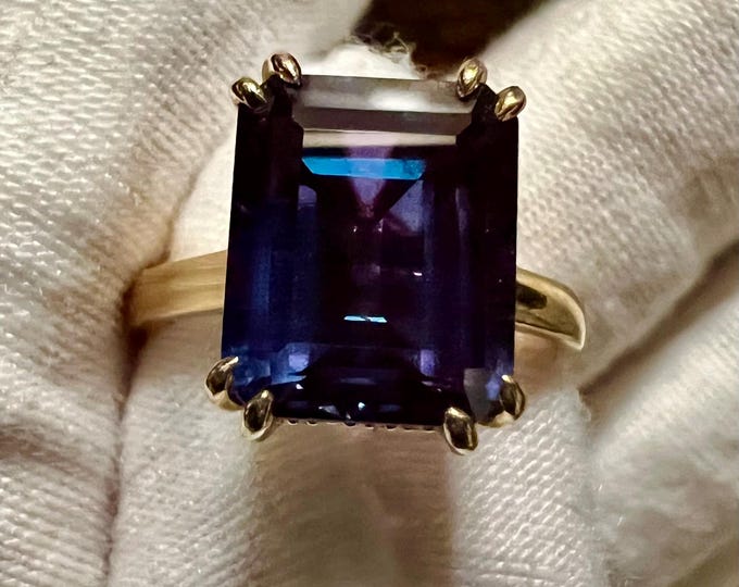 5CT Emerald Cut Alexandrite Engagement Ring: 10K/14K Gold Hidden Halo