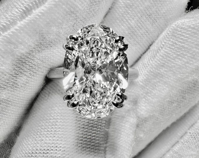 Certified 3CT Oval G VVS2 Lab Grown Diamond Engagement Ring