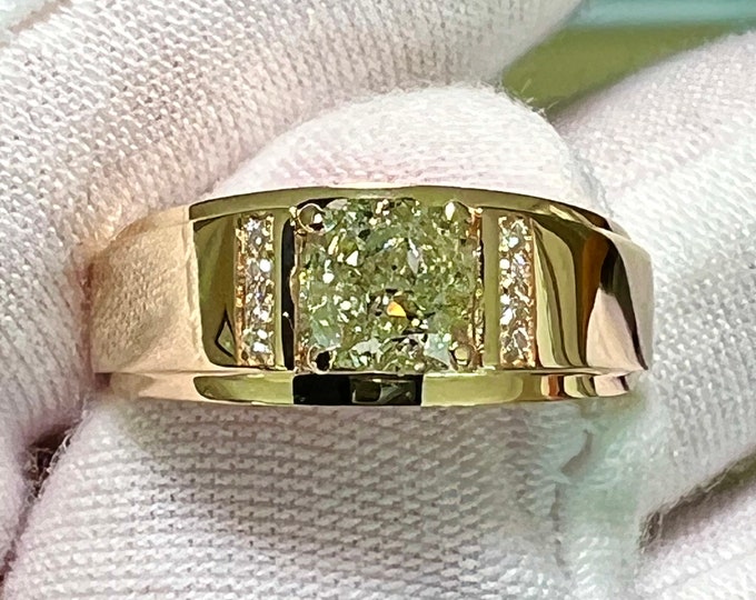 14K Yellow Gold 1CT Cushion Brilliant Fancy Vivid Yellowish Green Lab Grown Diamond Ring
