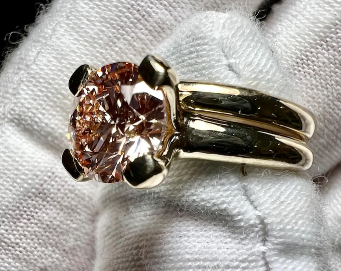 14K Gold Lab Grown Diamond Bridal Set: 2CT Pink Round Cut