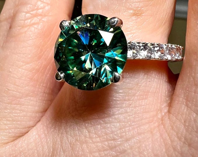 8CT Lab Grown Greenish Blue Diamond Engagement Ring: 10K Gold