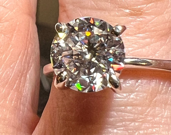 14K White Gold 1.7CT Round Cut Natural Diamond Engagement Ring