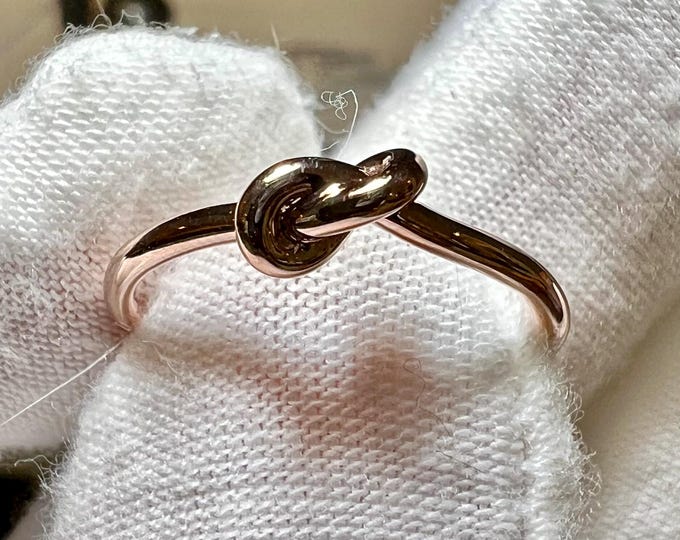 10K 14K Gold The Modern Love Knot Ring - Timeless and Made by Hand
