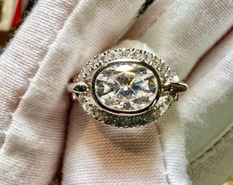 10K Gold 2CT Oval Lab Grown Diamond East West Ring