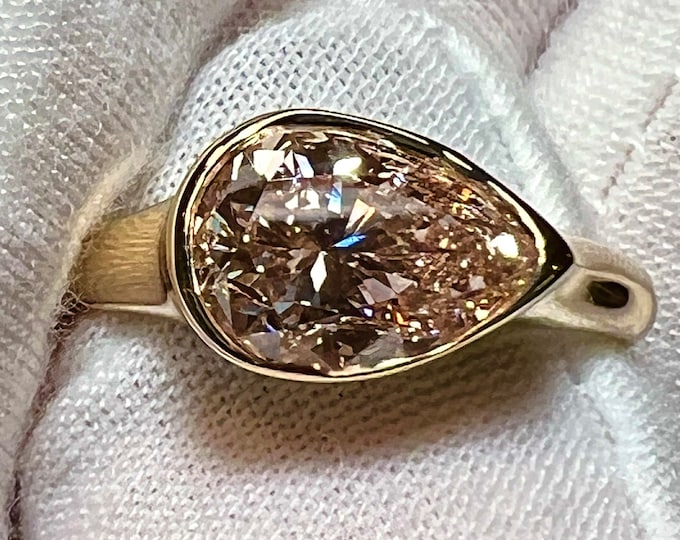 14K Yellow Gold 2CT Fancy Intense Pink Lab Grown Diamond Engagement Ring