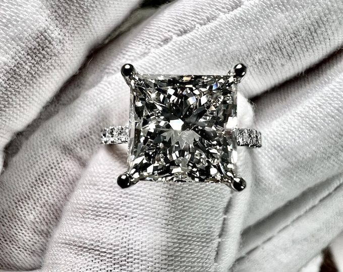 Certified 5CT Princess Cut G VVS1 2EX Lab Grown Diamond Engagement Ring