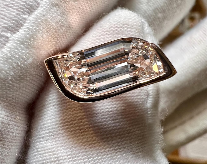 Rare Certified 10K Rose Gold 2.5CT F VS1 2EX Flame Step Cut Lab Grown Diamond Open Bezel Engagement Ring