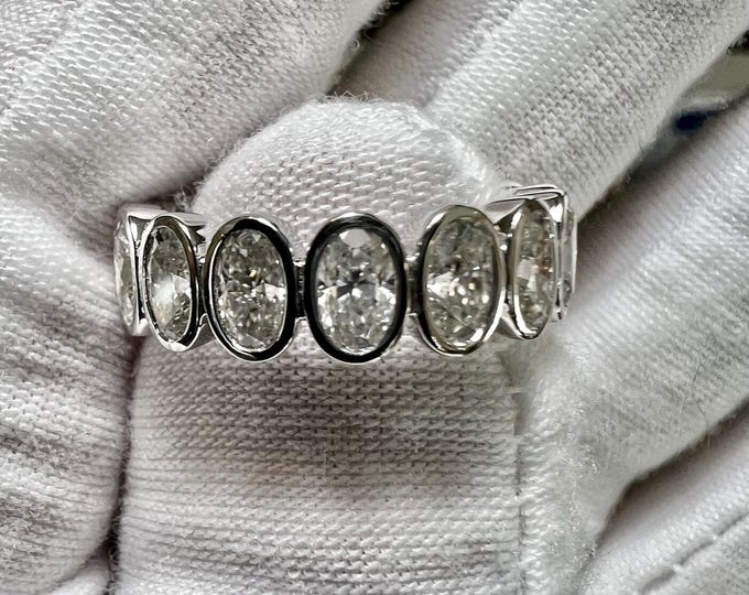 10K 14K Gold Oval Oval Bezel Set Lab Grown Diamond Half Eternity Ring