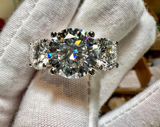 Certified 3.5CT G VVS2 3EX Lab Grown Diamond Journey Ring