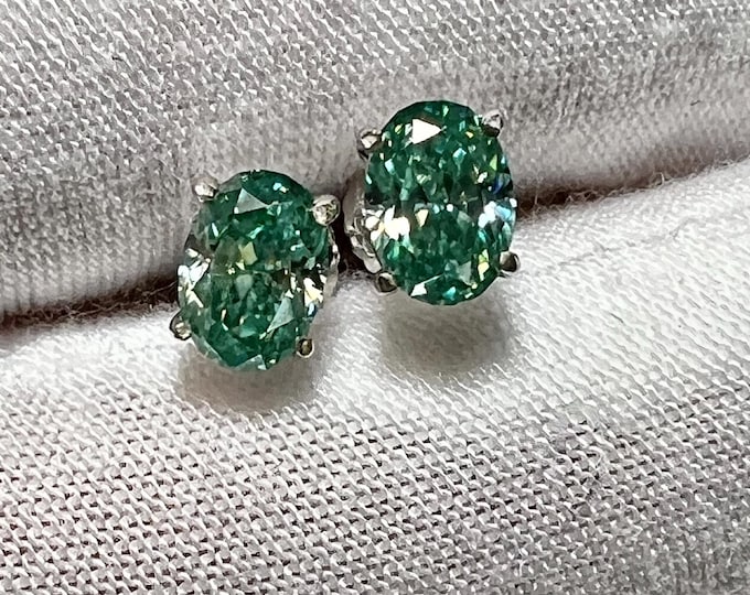 Certified 14K Gold 1CT (2TCW) Oval Fancy Vivid Green Lab Grown Diamond Stud Earrings