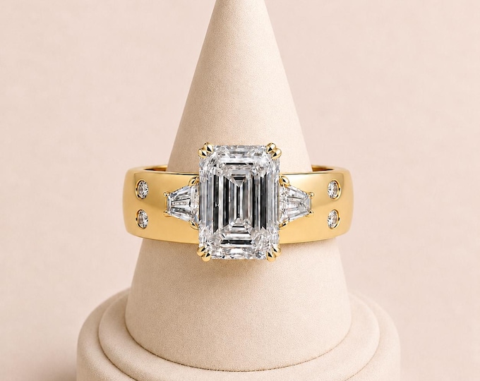 Emerald Cut Diamond Engagement Ring 5CT F VS1 14K Gold Statement Ring