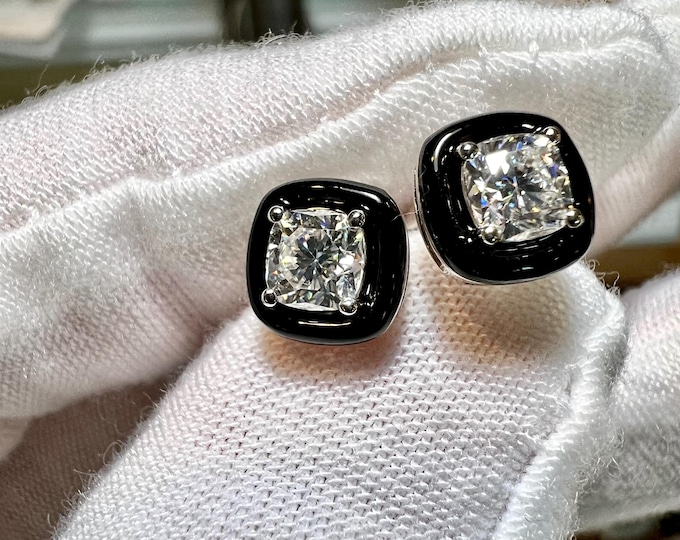 10K Gold 0.5CT (1TCW) Cushion Cut G VS1 Lab Grown Diamond Black Agate Art Deco Stud Earrings