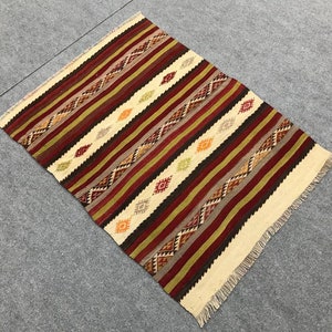 Vintage embroidery small rug , Striped small kilim rug ,Turkish small rug ,Door mat rug , Minimalist small rug, Square small rug, 2.3x3.2 ft