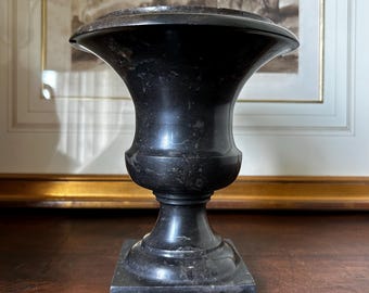 Antique Grand Tour Dark Green Marble Urn Tazza, Neoclassical Serpentinite Stone Chalice Desk Ornament, Dark Academia Decor