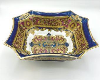 Andrea by Sadek Porcelain Scalloped Bowl, Cobalt Blue Magenta Gold Gilding, Decorative Dish