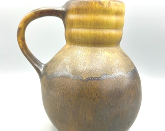 Maigon Daga Studio Pottery Jug Vase, Model 92, Mid Century Modern Australian Art, Signed, Earth Tone Glaze