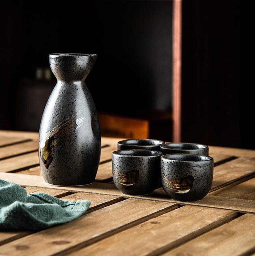 Buy Sake Set Ceramic Sake Set, Japanese Sake Cup Set, Sake Pot, Wine  Dispenser & Cup, Japanese Drinking Glasses Set,dad's Gift Online in India 