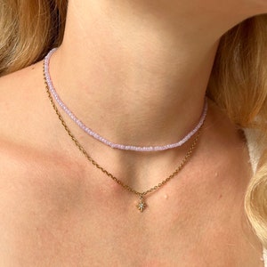 Pearl choker lilac / purple / violet