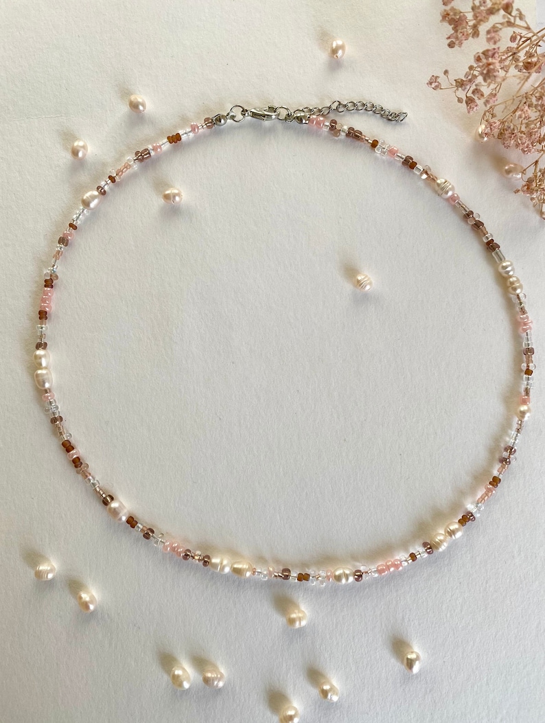Perlenkette mit Süßwasserperlen / Süßwasserperlen Halskette Bild 3