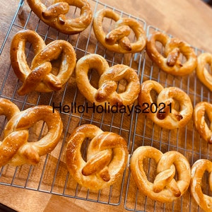 DIY Pretzel Kit! Makes 12 SOFT Pretzels!