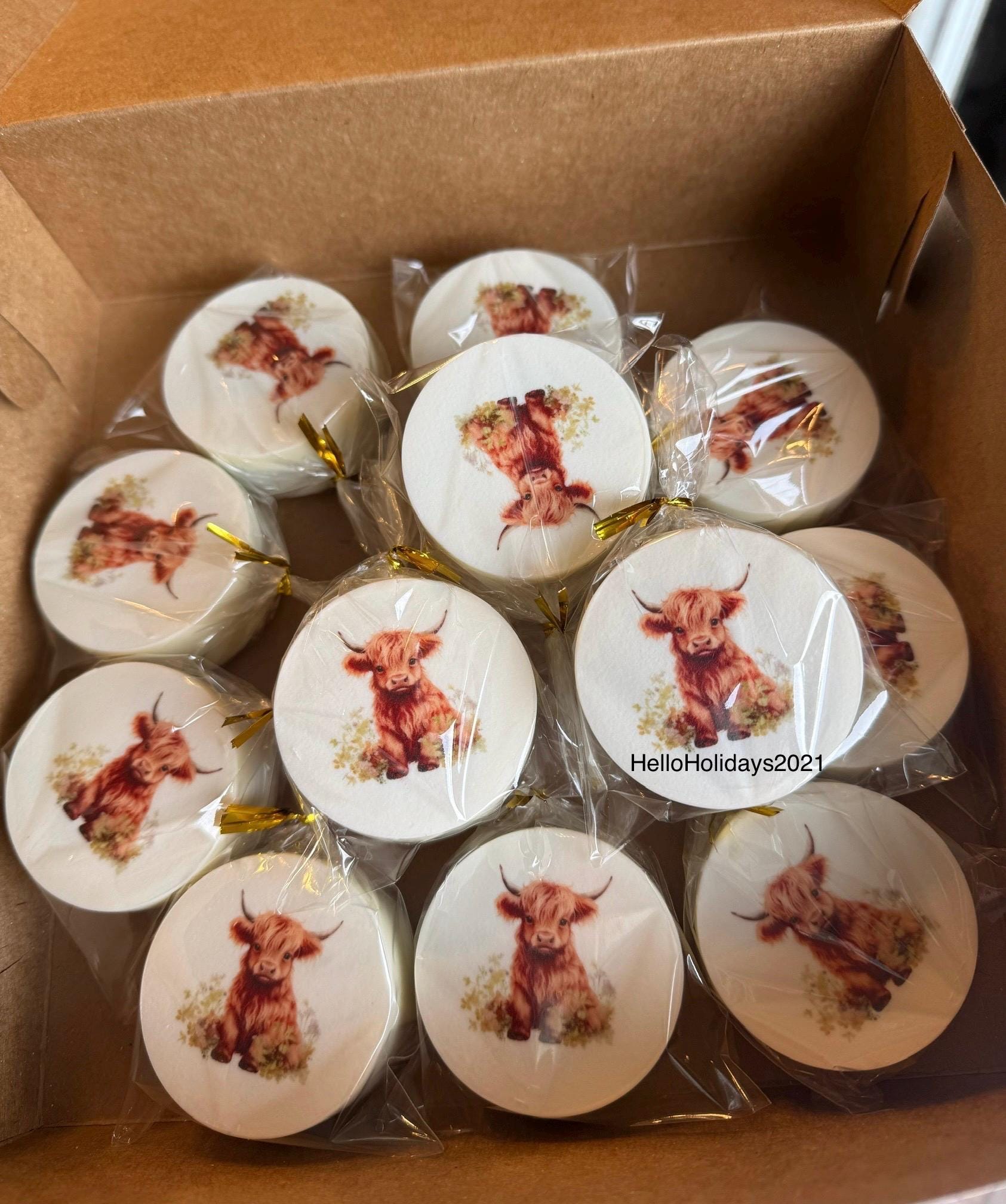 1 Dozen Highland Cow Themed Dipped Oreos! HEAT SENSITIVE! Made With an ...