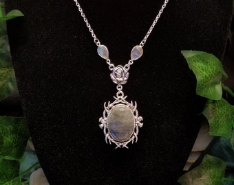 Collier Elfique Fantaisie 'Thenidiel' Argent Antique Labradorite Fait à la Main